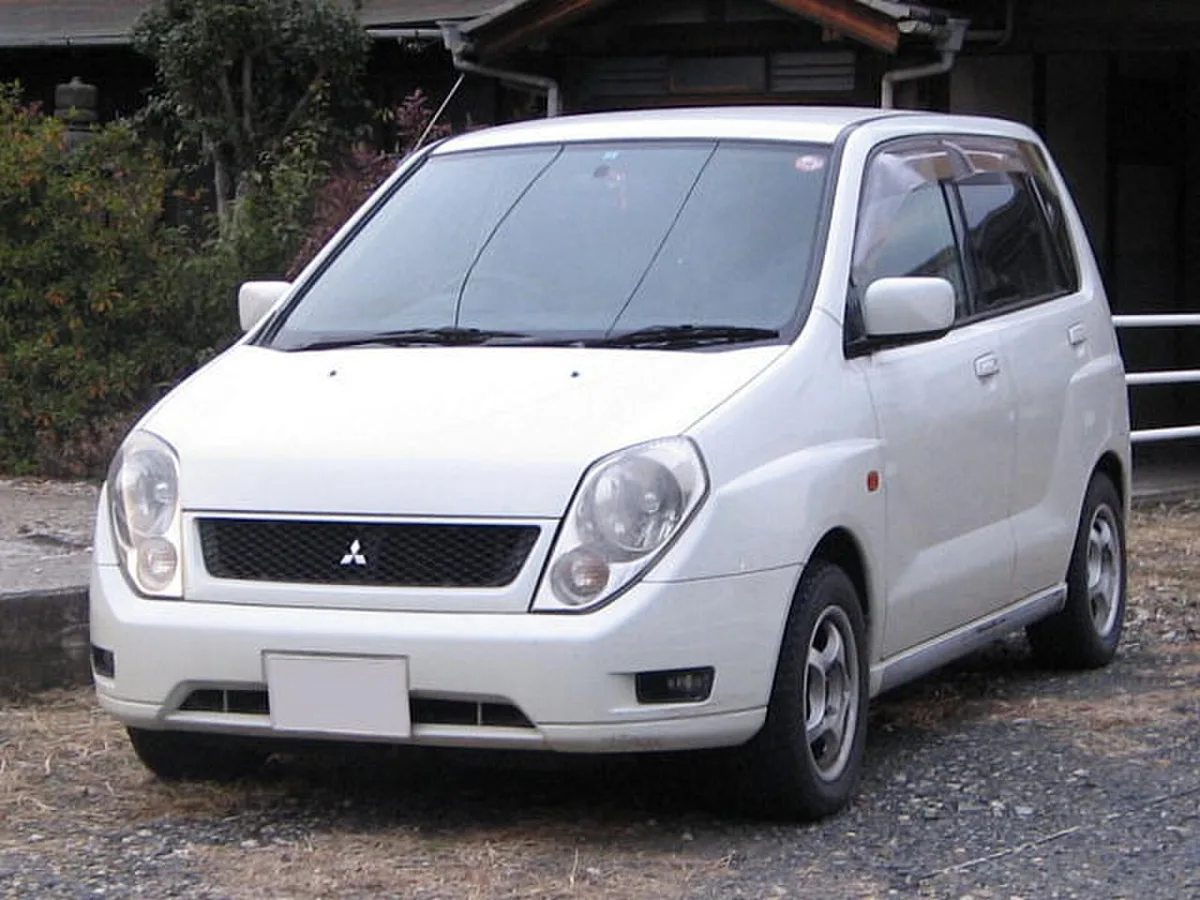 Mitsubishi Dingo