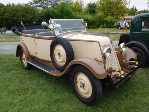 Renault Monasix — 2