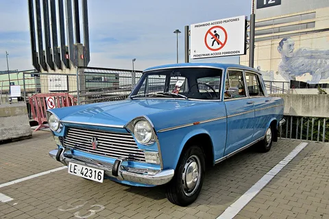 SEAT 1500 — 6