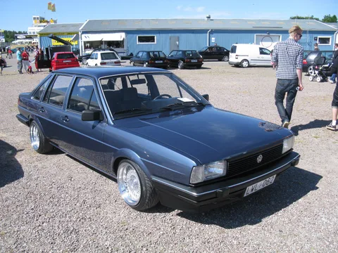 Volkswagen Santana — 8