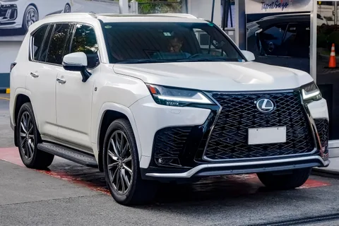 Lexus LX