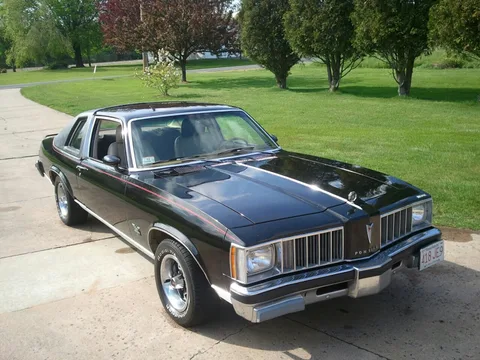Pontiac Phoenix
