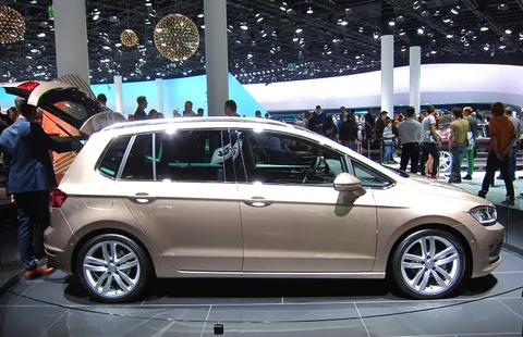 Volkswagen Golf Sportsvan — 3