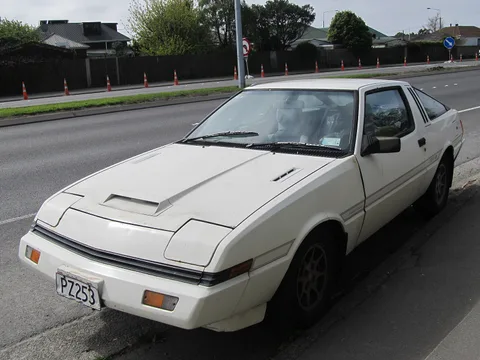 Mitsubishi Starion — 5