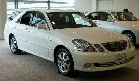 Toyota Mark II Blit — 4