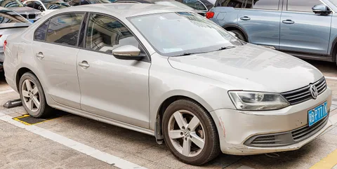Volkswagen Jetta VI — 3