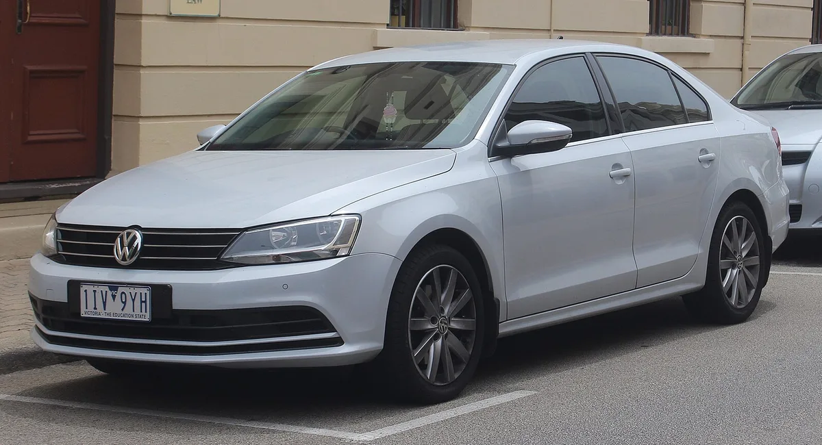 Volkswagen Jetta VI