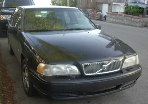 Volvo S70 — 3