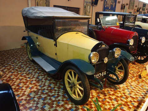 Peugeot Type 163 — 2