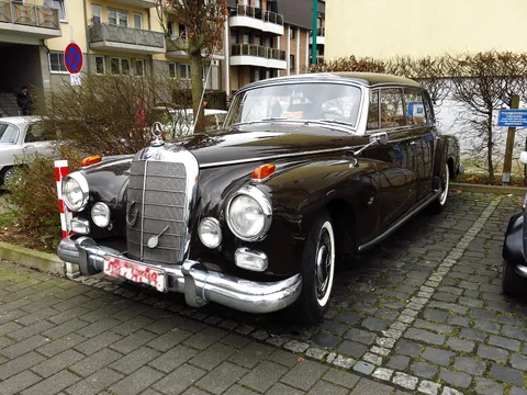 Mercedes-Benz W189 — 7