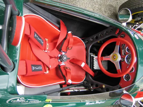 Lotus 22 — 6