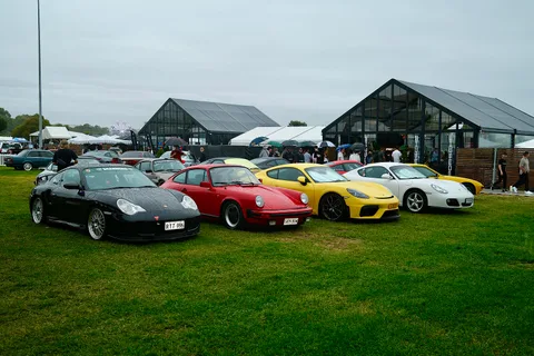 Porsche 718 — 2
