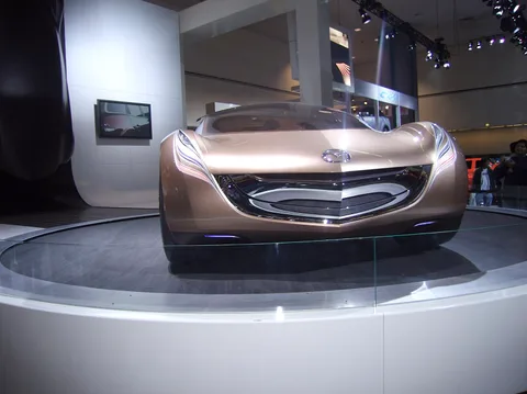 Mazda Nagare — 2