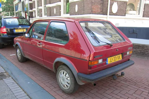 Volkswagen Golf Mk1 — 5