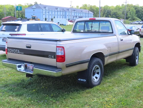 Toyota T100 — 3