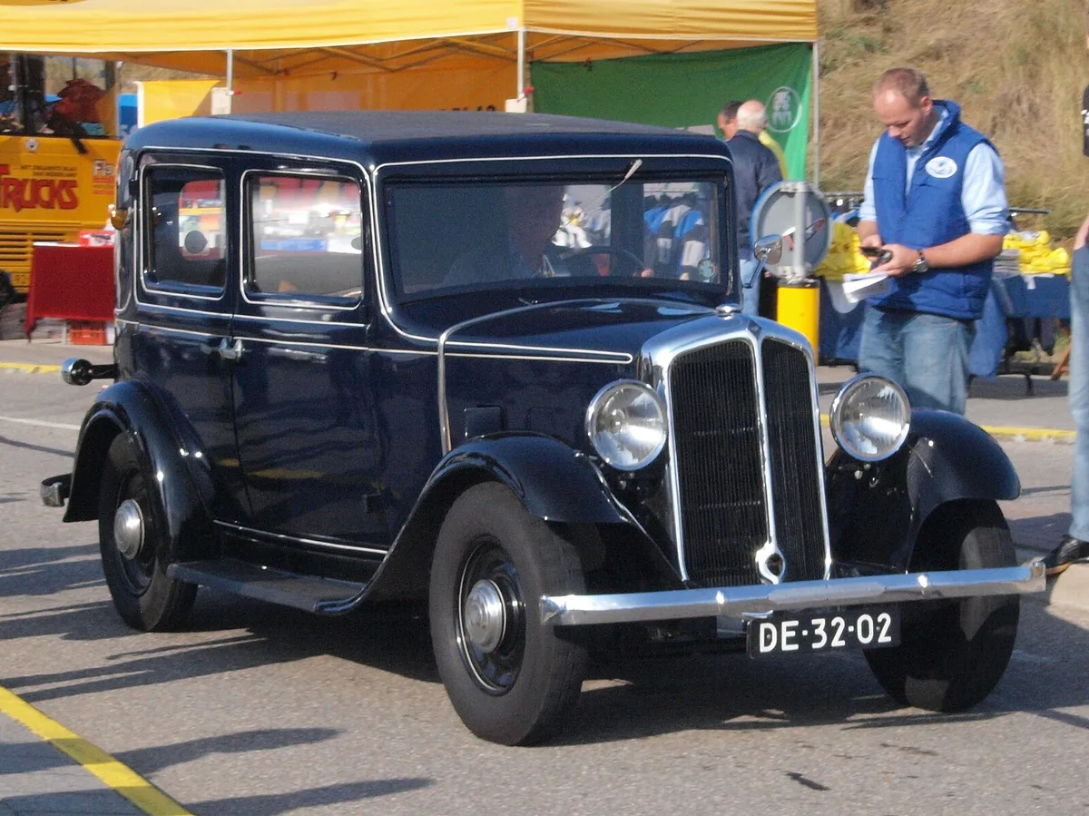Renault Monaquatre