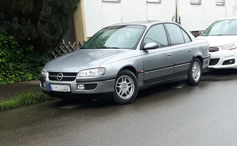 Opel Omega B — 6