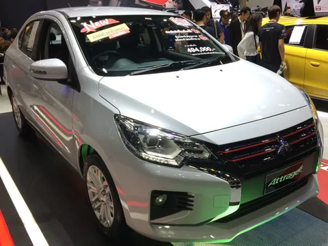 Mitsubishi Attrage — 2