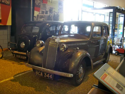 Vauxhall 10-4 — 4
