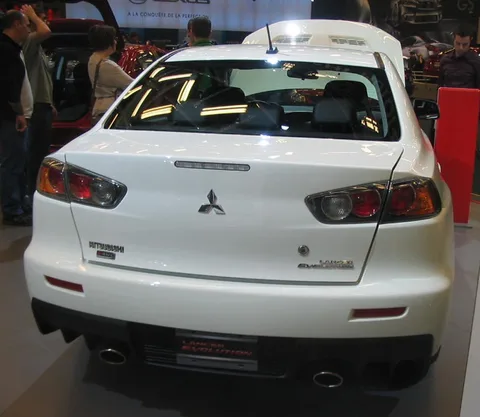 Mitsubishi Lancer Evolution X — 4