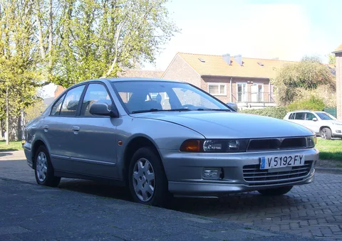 Mitsubishi Galant (8th generation) — 8