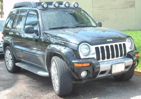 Jeep Liberty — 7