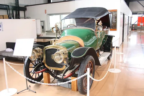 Delahaye Type 32