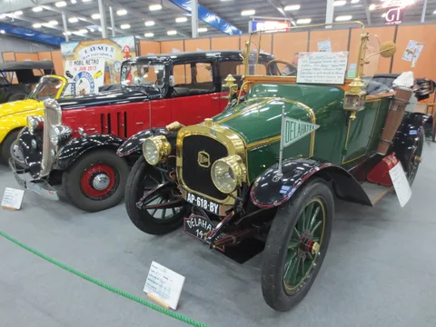 Delahaye Type 32 — 6