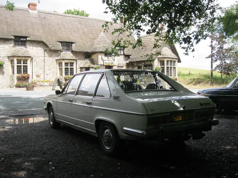 Tatra 613 — 4
