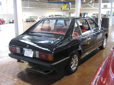 Tatra 613 — 5