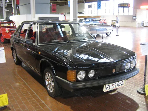 Tatra 613 — 6
