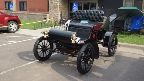 Oldsmobile Curved Dash — 7