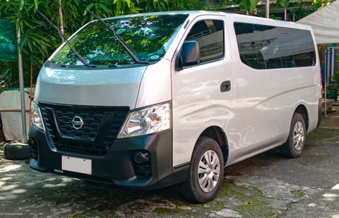 Nissan NV350 — 7