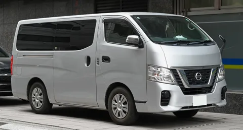 Nissan NV350 — 8