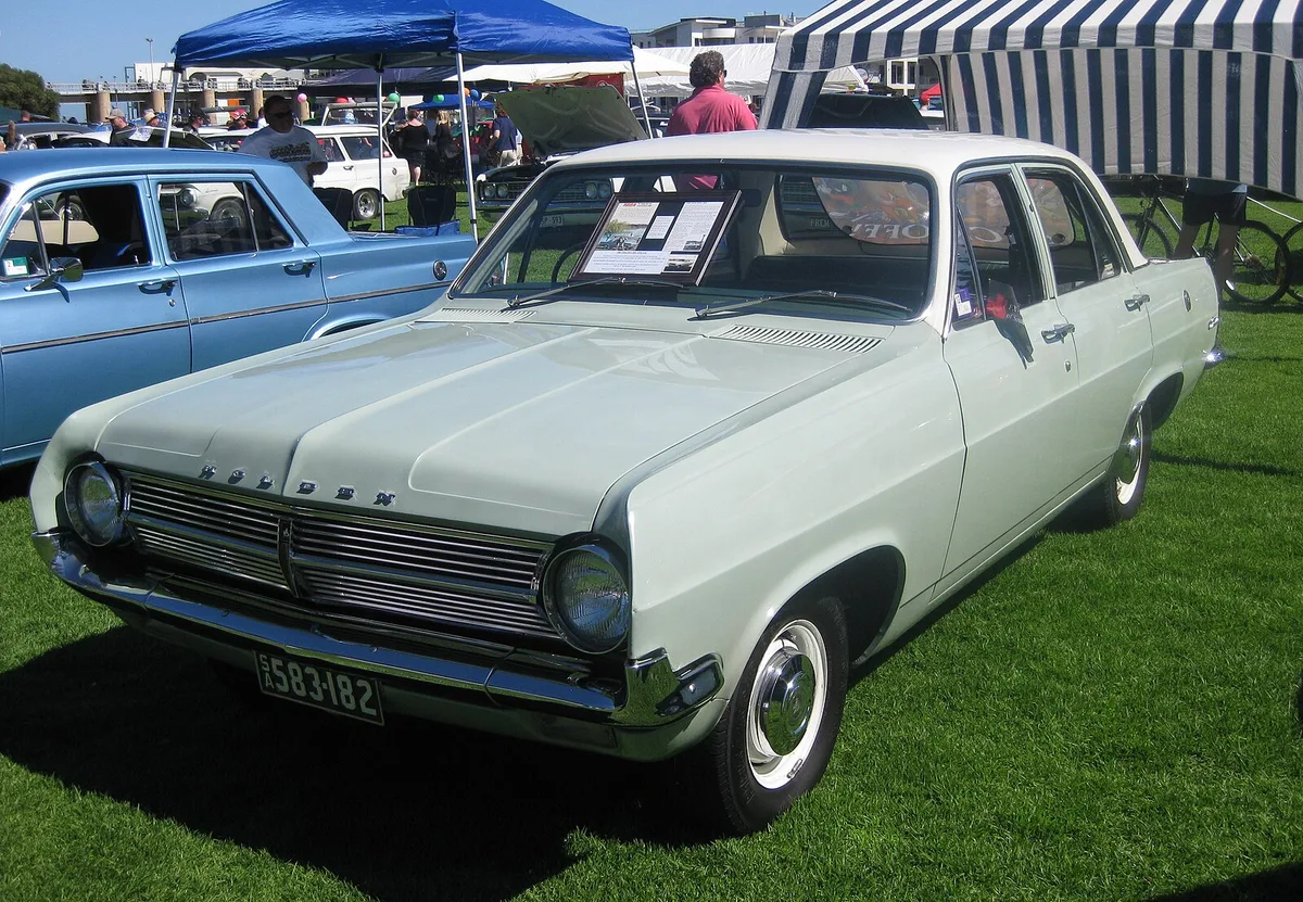 Holden HD