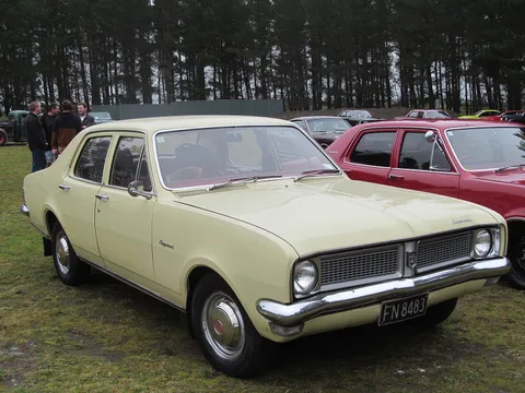 Holden HG — 3