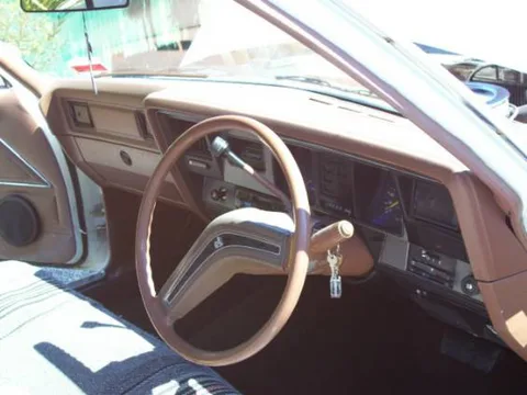 Holden WB — 6