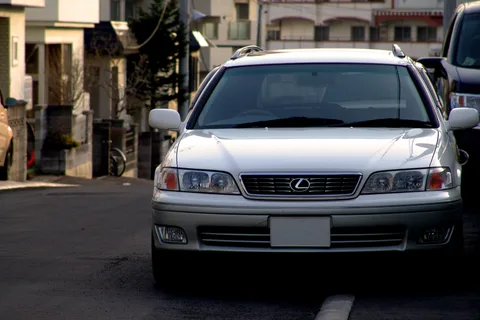 Toyota Mark II Qualis — 4