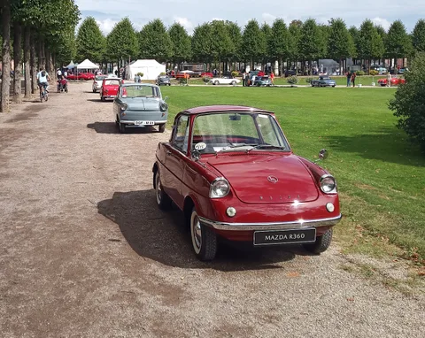 Mazda R360 — 8
