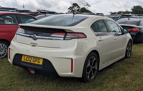 Opel Ampera — 3