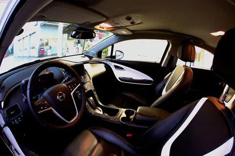 Opel Ampera — 6