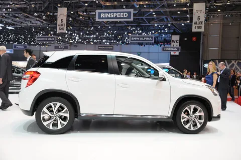 Citroën C4 Aircross — 6