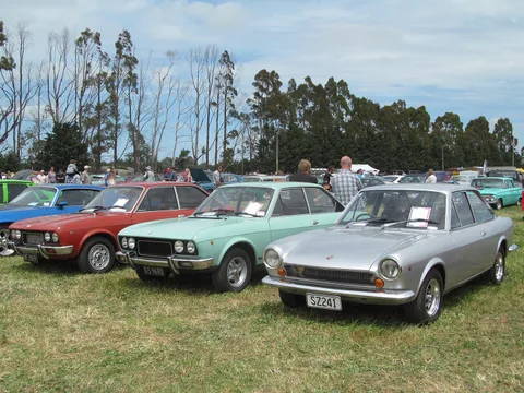 Fiat 124 Coupé — 2