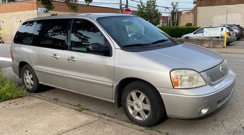 Mercury Monterey minivan — 2