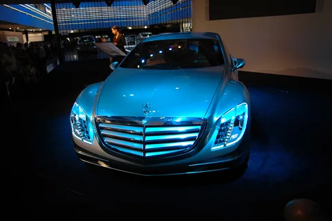 Mercedes-Benz F700 — 3