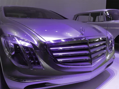 Mercedes-Benz F700 — 4