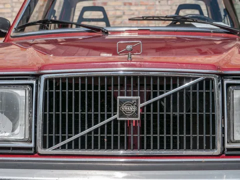 Volvo 244 DLS — 5