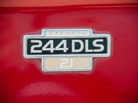 Volvo 244 DLS — 7