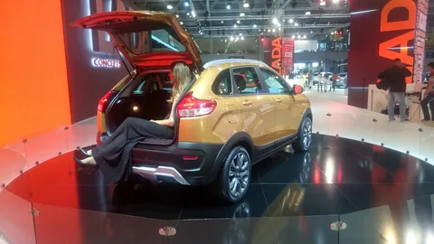 Lada XRAY