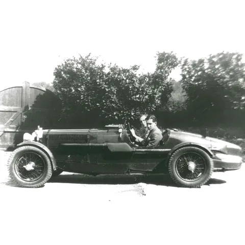 Aston Martin Ulster — 2